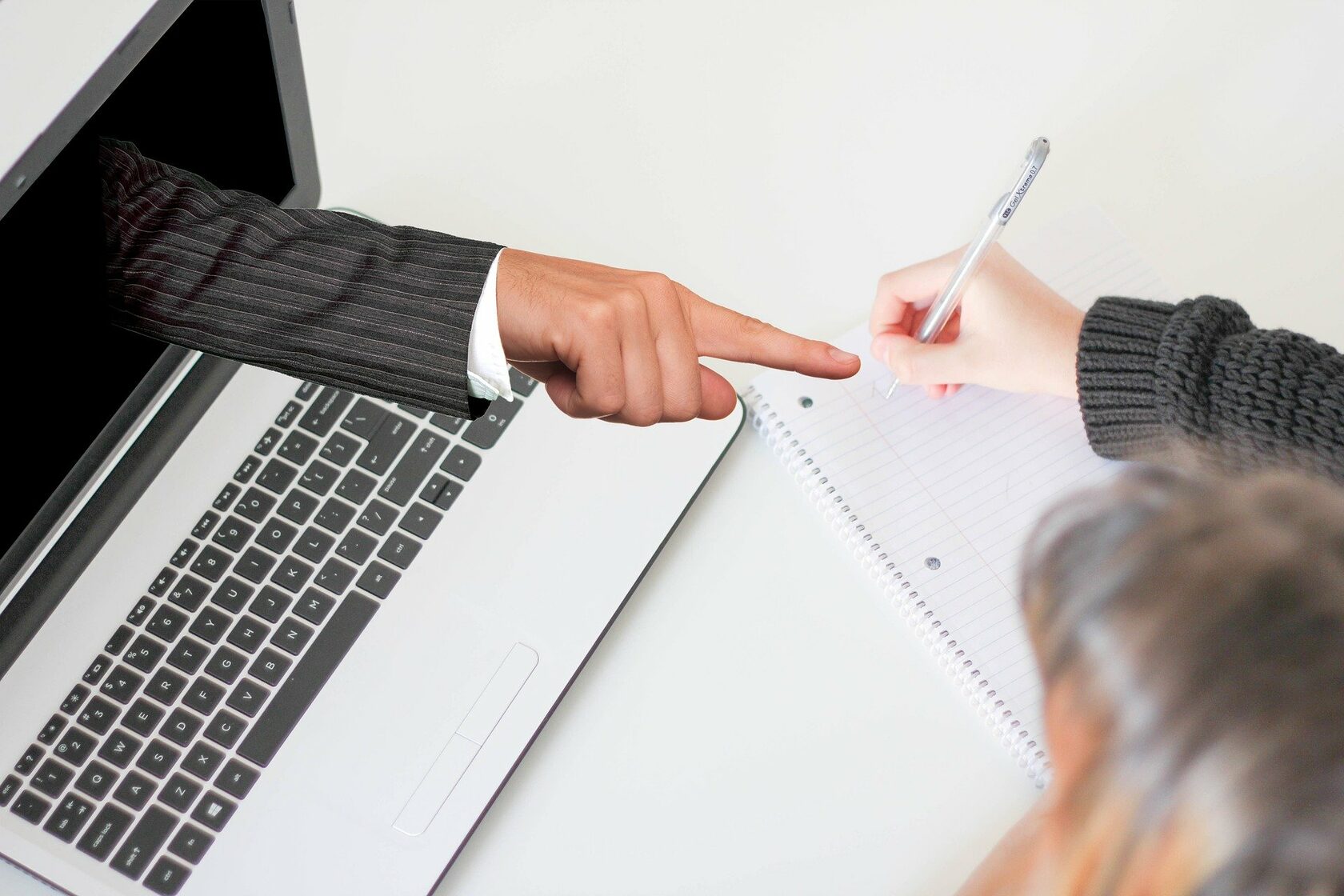 آکادمی آنلاین شخصی برای ارائه کلاس و آزمون آموزشی